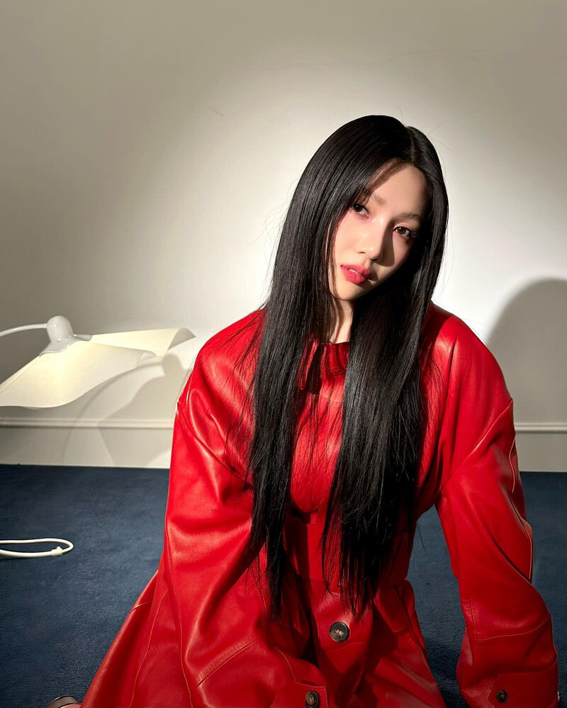 230308 Red Velvet Joy Instagram Update documents 3
