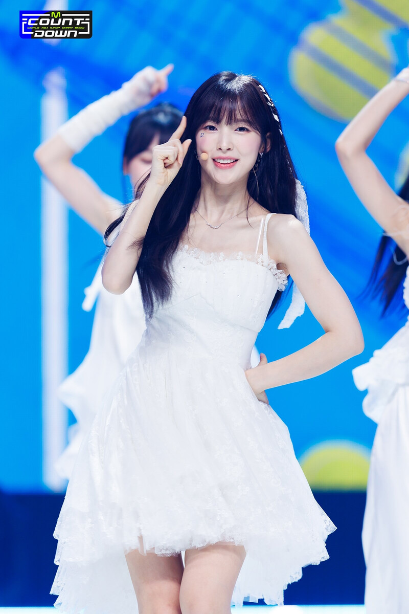 230803 OH MY GIRL Arin - 'Summer Comes' at M COUNTDOWN documents 5