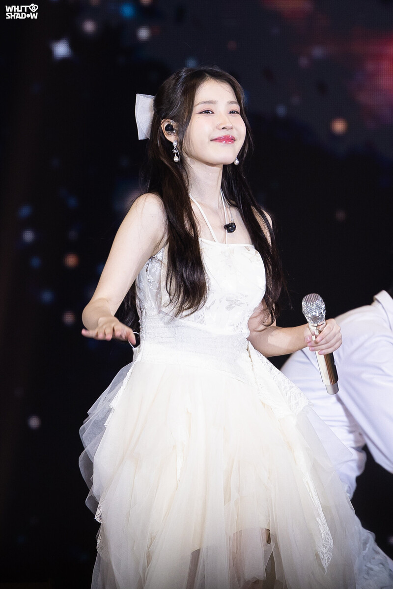 240630 IU - ‘H.E.R.’ World Tour in Bangkok Day 2 documents 7