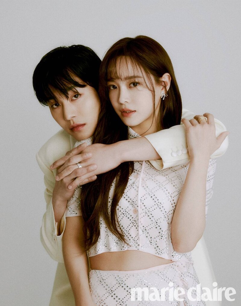 AHN HYOSEOP x KIM SEJEONG for MARIE CLARIE Korea March Issue 2022 documents 1