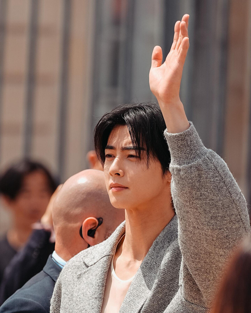 230623 Cha Eunwoo at DIOR men's summer 24 Paris Fashion Week show documents 13