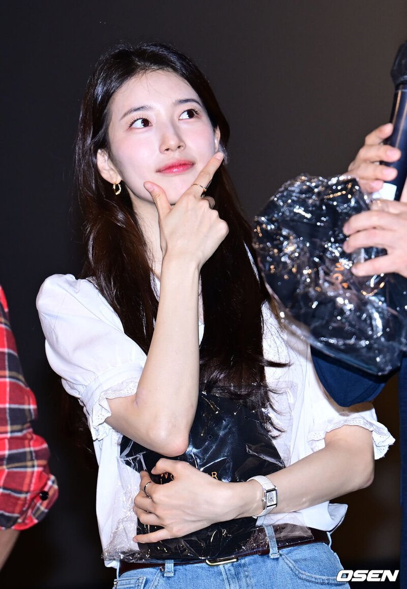 240609 Suzy - Stage Greetings at CGV Yongsan I'Park Mall documents 3