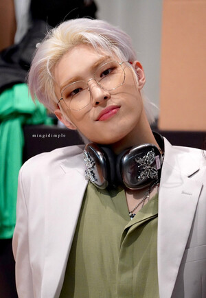 240601 ATEEZ Mingi - SOUNDWAVE Fansign Event