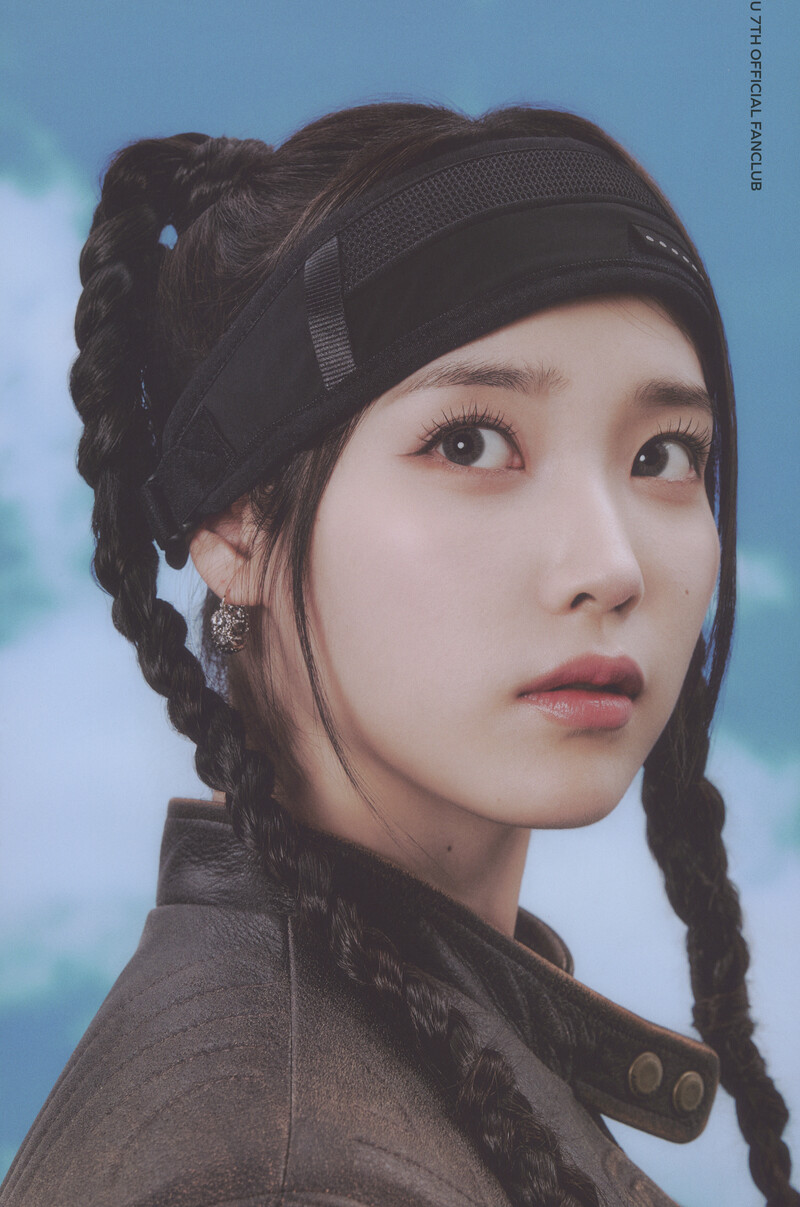 IU - 7th Official Fanclub Kit "UAENA" (Scans) documents 4