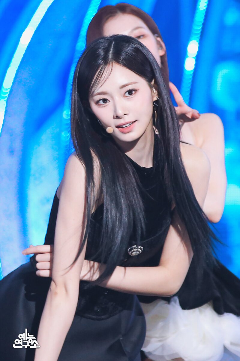 240302 TWICE Tzuyu - ‘ONE SPARK’ at Music Core documents 1
