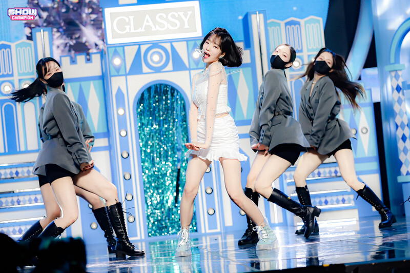 211013 Jo Yuri - 'GLASSY' at Show Champion documents 7