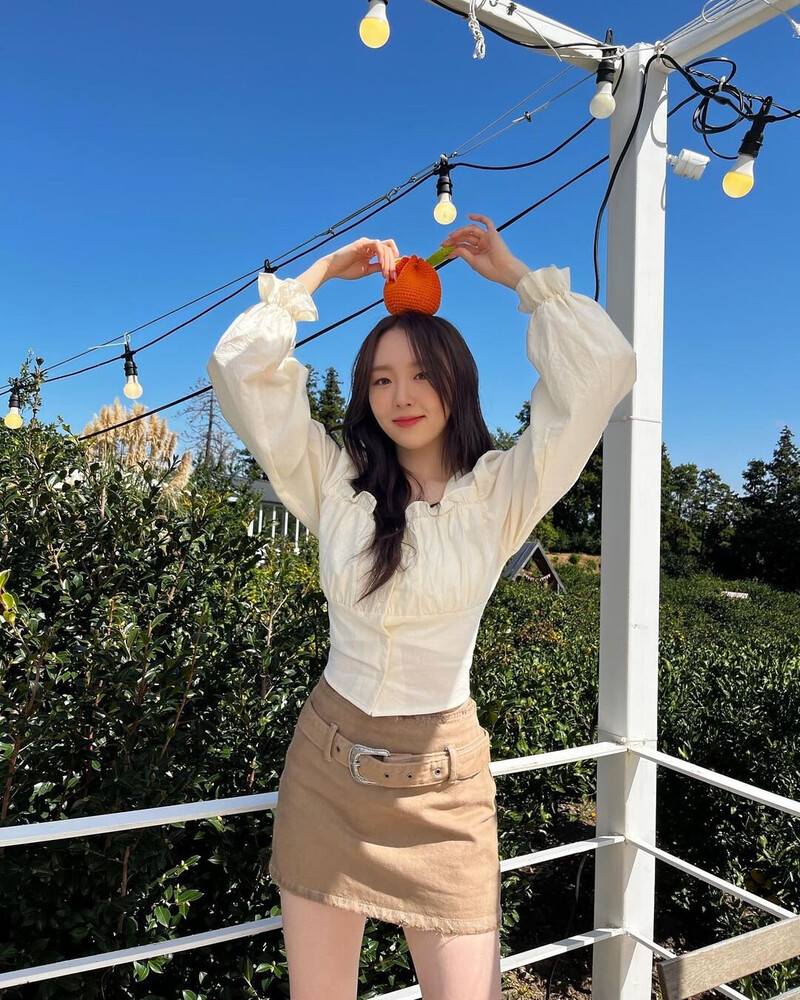 221106 ALICE Chaejeong Instagram Update documents 4