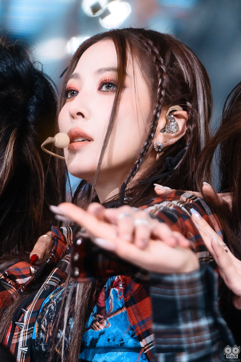 221127 BoA - ‘Forgive Me’ at Inkigayo documents 7