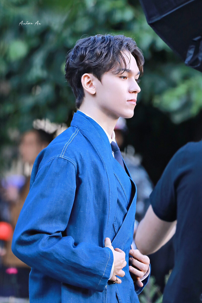 240620 SEVENTEEN Vernon - Paris Fashion Week KENZO documents 13