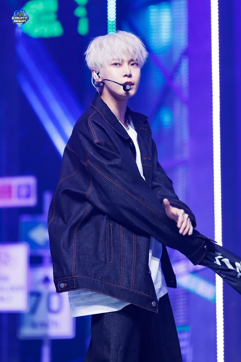 240728 NCT 127 Doyoung - 'WALK' at M Countdown documents 8