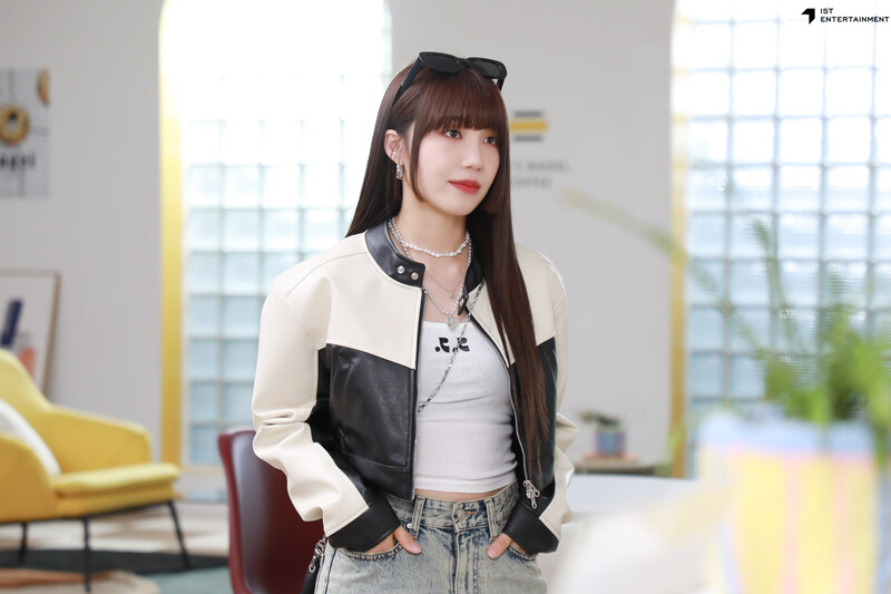 240607 IST Naver post- Apink EUNJI for 'She's Bagel Coffee' documents 14