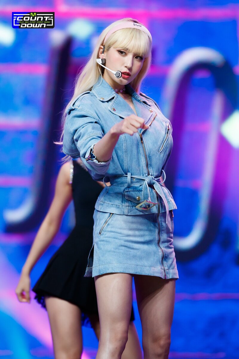 211111 SOMI - 'XOXO' at M Countdown documents 6