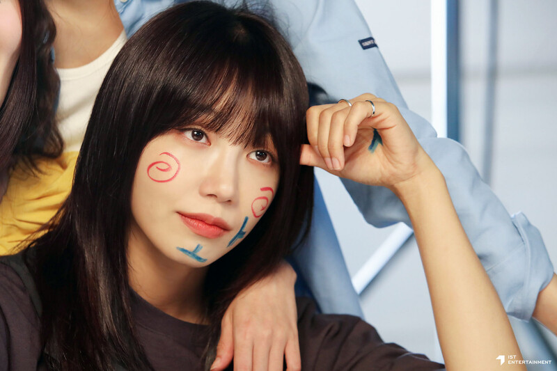 221130 IST Naver post  Apink EUNJI 'Work Later, Drink Now Season 2' poster shoot behind documents 15