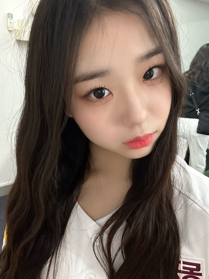 230419 tripleS Kim ChaeYeon SNS Update documents 2