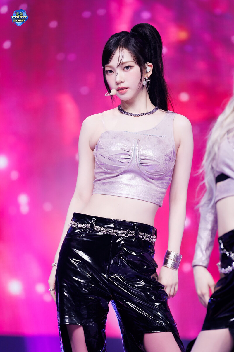 240523 aespa Karina - 'Supernova' at M Countdown documents 7