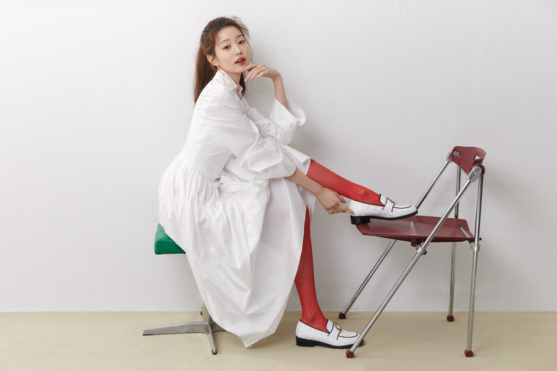 IVE Wonyoung for Suecomma Bonnie 2023 SS Collection 'Off Time' documents 1