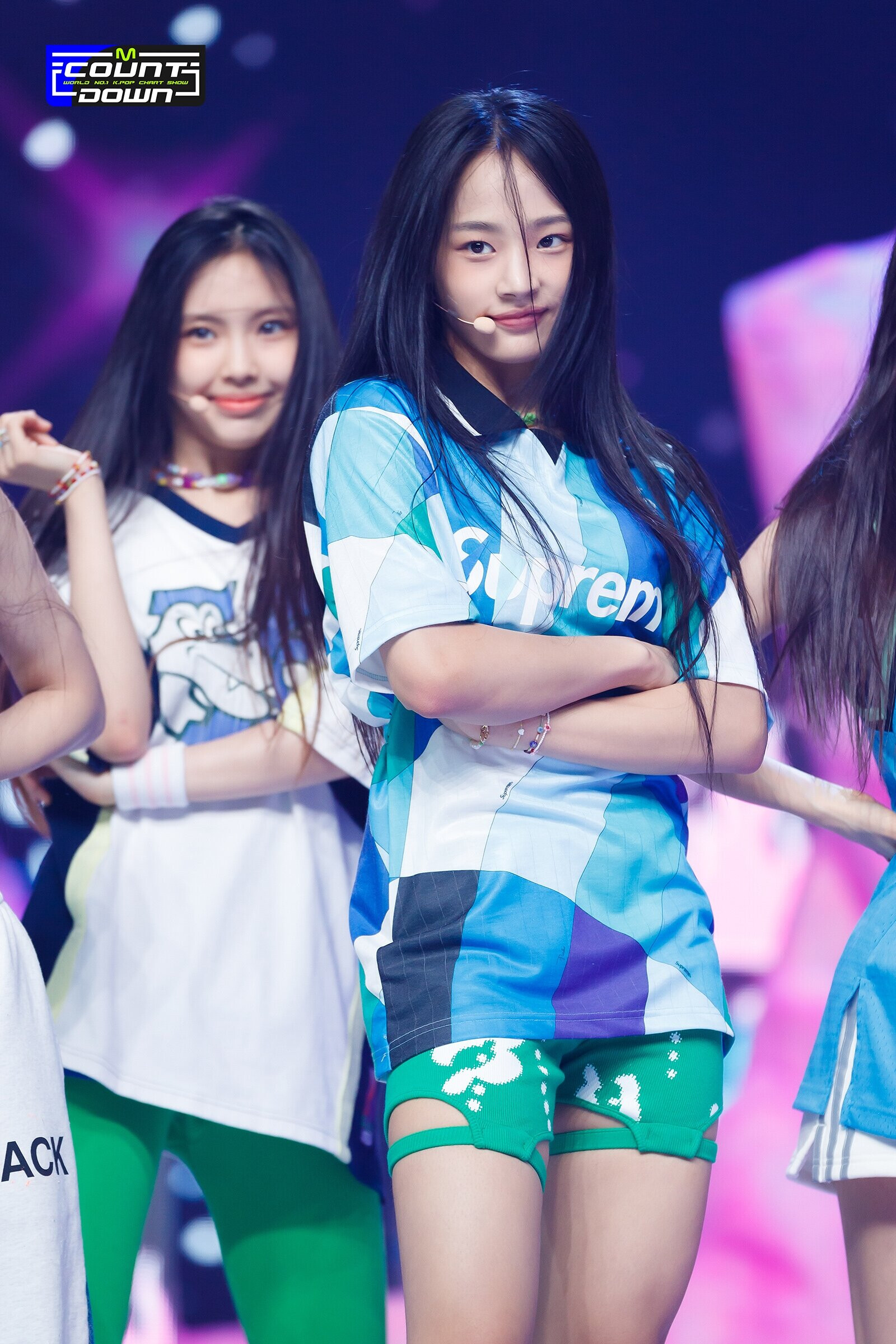 220811 NewJeans Minji 'Attention' at M Countdown | kpopping