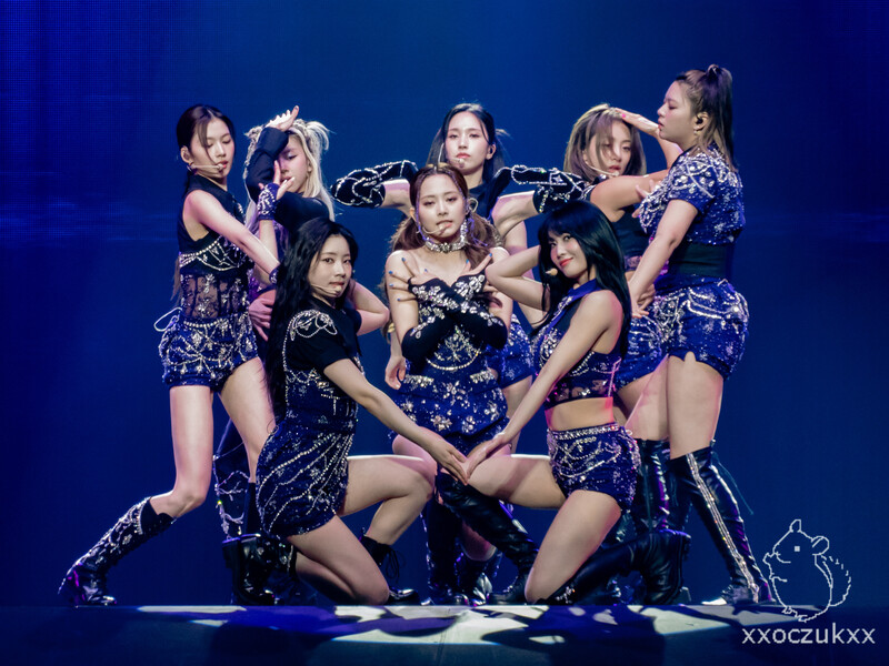 230625 TWICE - ‘READY TO BE’ World Tour in Houston Day 2 documents 1