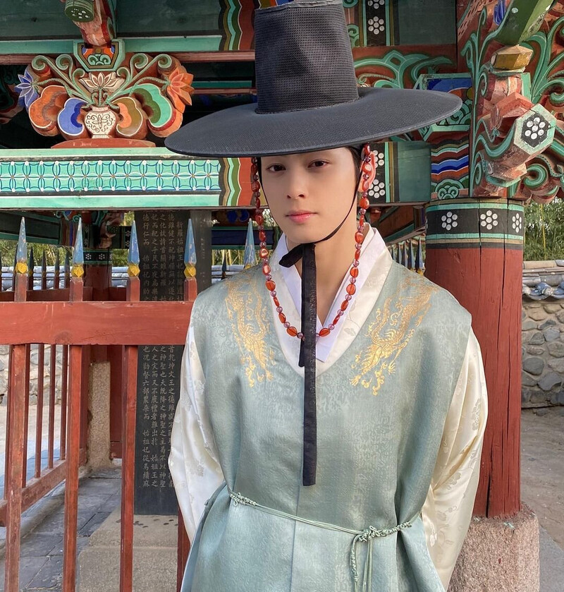 210110 ASTRO Cha Eunwoo Instagram Update documents 4