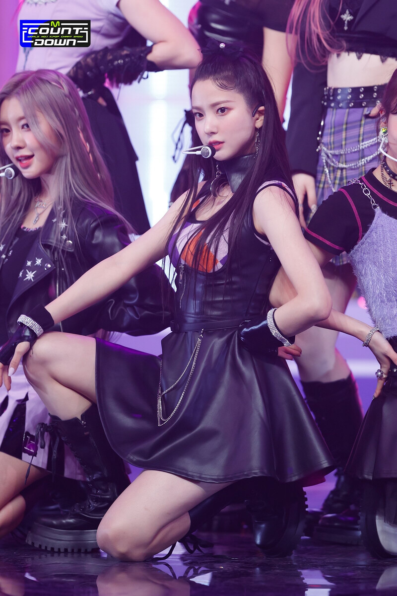 220113 Kep1er - 'WA DA DA' at M Countdown documents 11