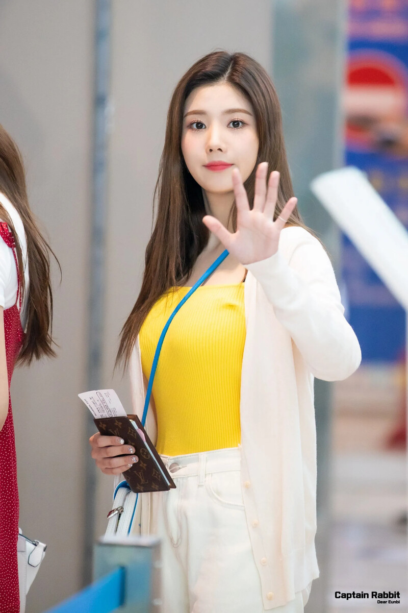 Eunbi656.jpg