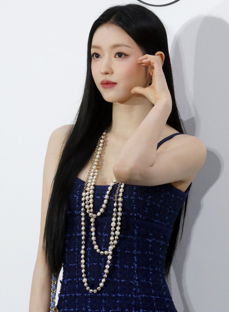 240423 YooA - Chanel Beauty Pop-up Store Event documents 6