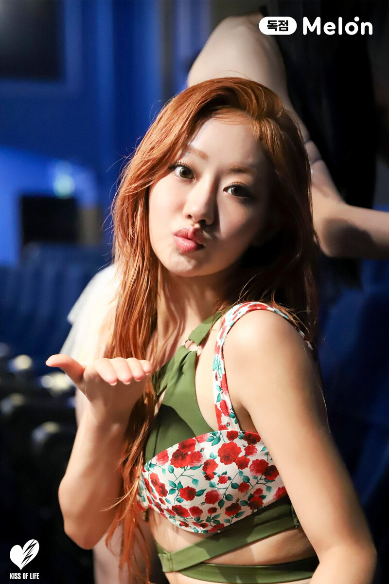 240701 KISS OF LIFE - "Sticky" MV Behind the Scenes Photos by Melon documents 9