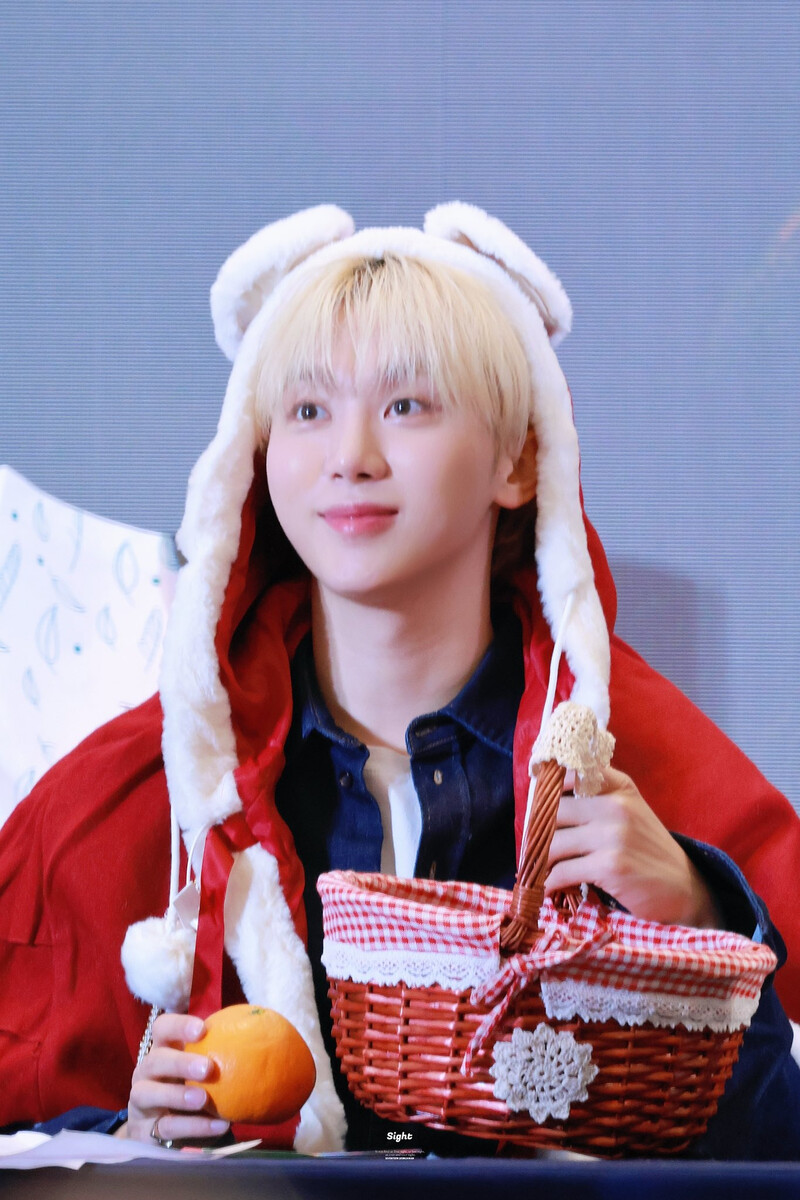 241229 SEVENTEEN Seungkwan - Yiziyhu Fansign Event in Shanghai documents 6