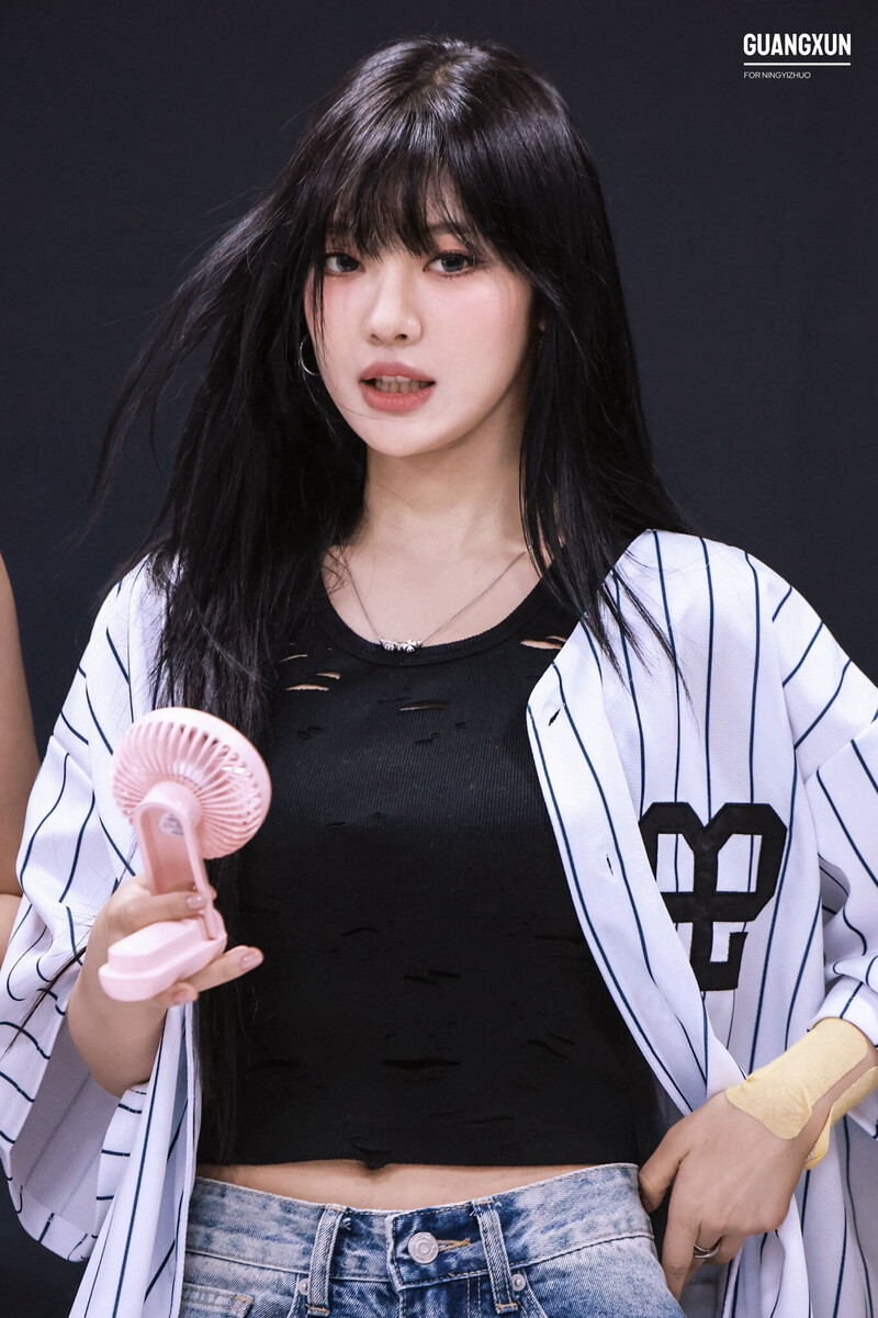 240609 aespa Ningning at Blue Dream Fansign Event documents 2