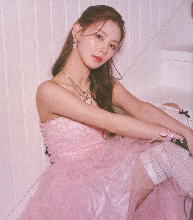 (G)I-DLE Miyeon - 1st Mini Album 'MY' [SCANS] documents 2