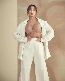 Jessi for Vogue Korea 2021 September Issue