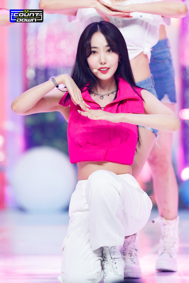 220707 VIVIZ - 'LOVEADE' at M Countdown documents 6