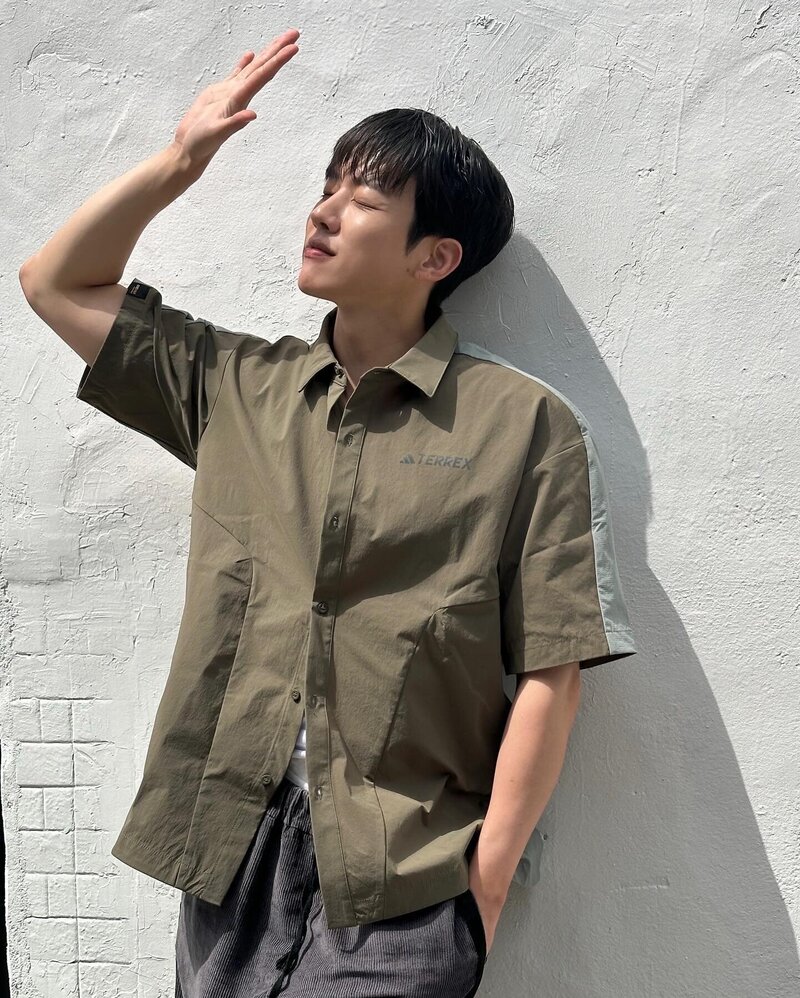 240421 - Sungyeol Instagram Update documents 1