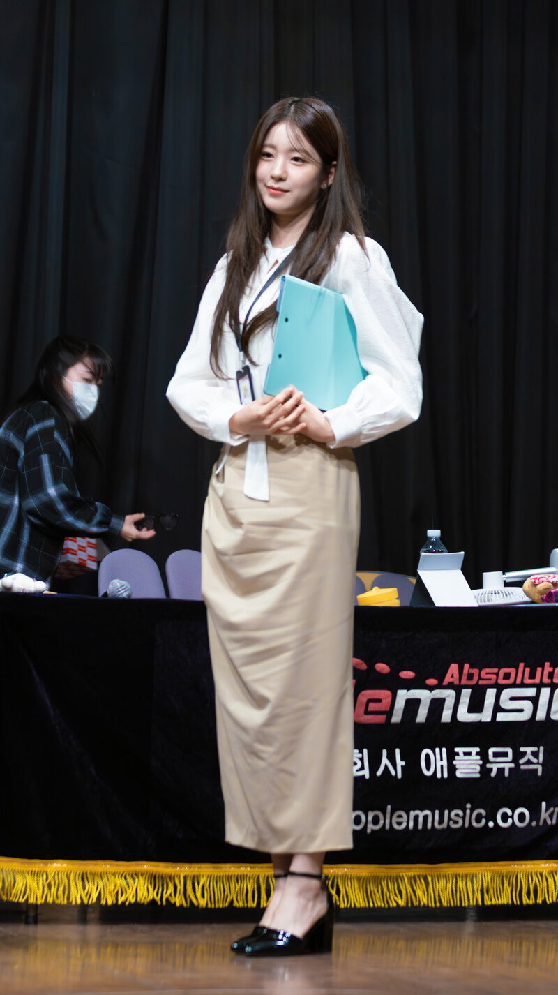 240928 WOOAH - WOOYEON at fansign event documents 10