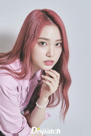 210828 Weeekly Zoa - 'Play Game: Holiday' Comeback Photos by Dispatch