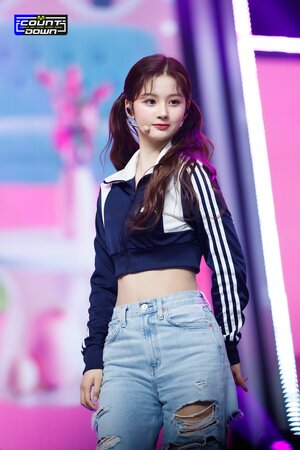 230323 NMIXX Sullyoon - 'Young, Dumb, Stupid' at M COUNTDOWN