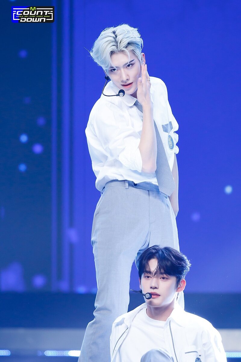 230727 ZEROBASEONE - 'In Bloom' at M COUNTDOWN documents 18