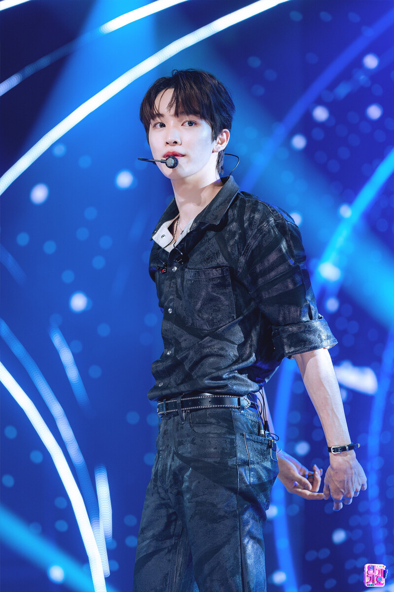 240630 RIIZE Sungchan - 'Boom Boom Bass' at Inkigayo documents 2