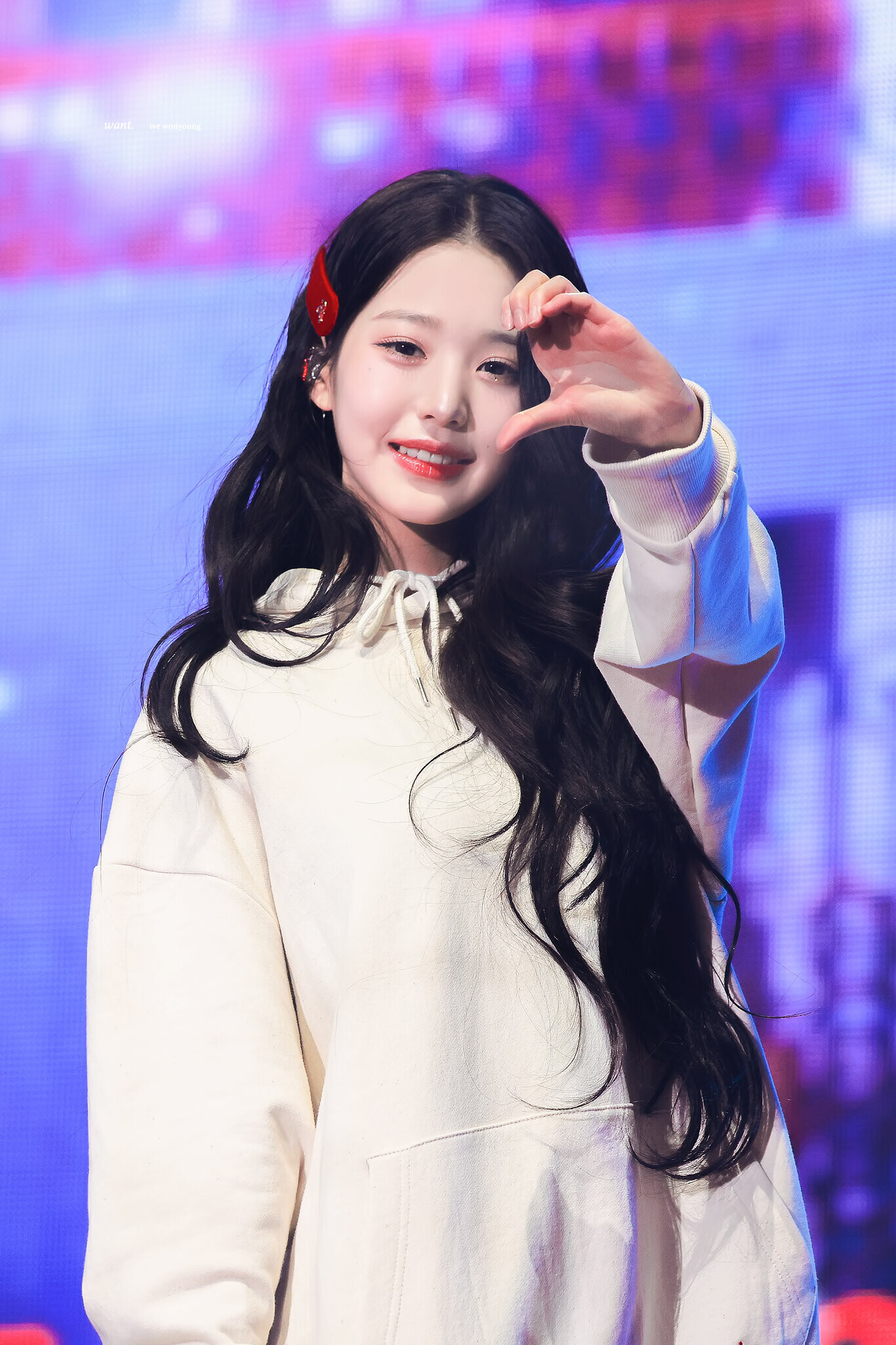 230211 IVE Wonyoung - 'The Prom Queens' Day 1 | kpopping