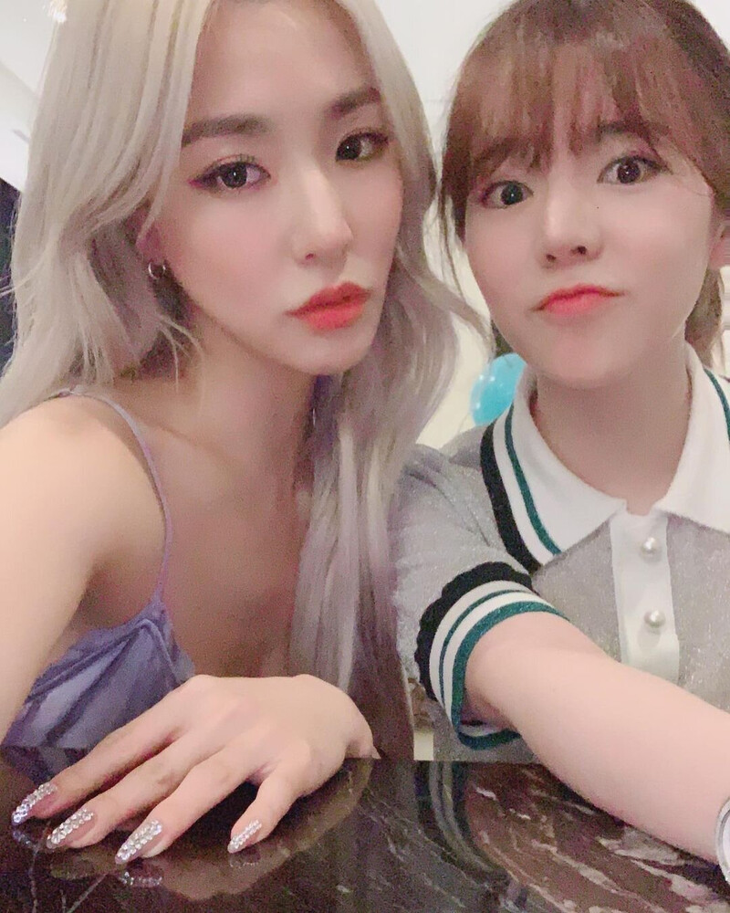 190802 Sunny Instagram Update documents 3