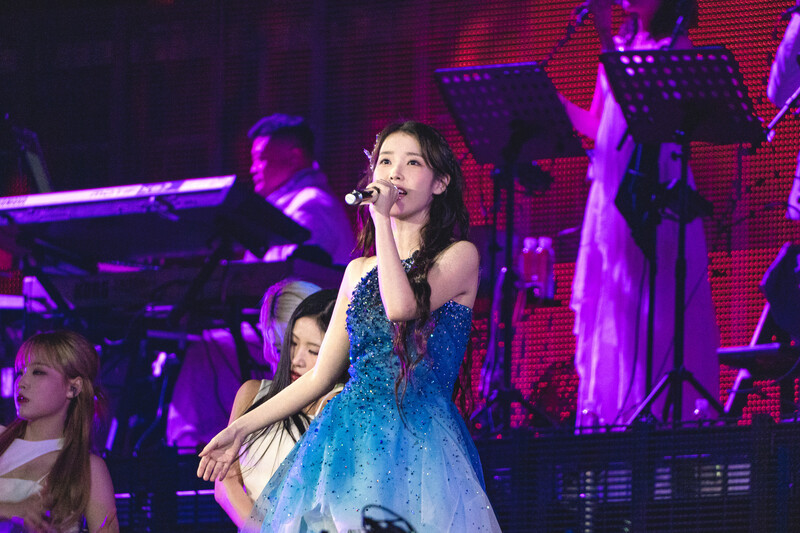 240921 IU - HEREH World Tour Concert Encore: The Winning in Seoul Day 1 documents 2