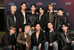 241213 SEVENTEEN AT BILLBOARD MUSIC AWARDS 2024