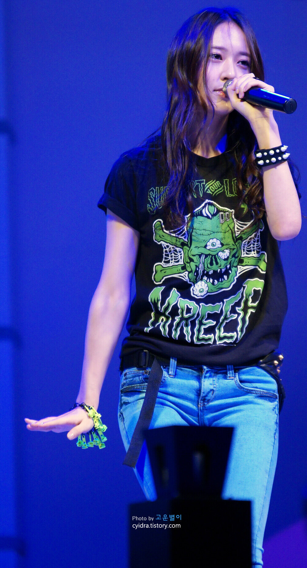 krystal jung electric shock live