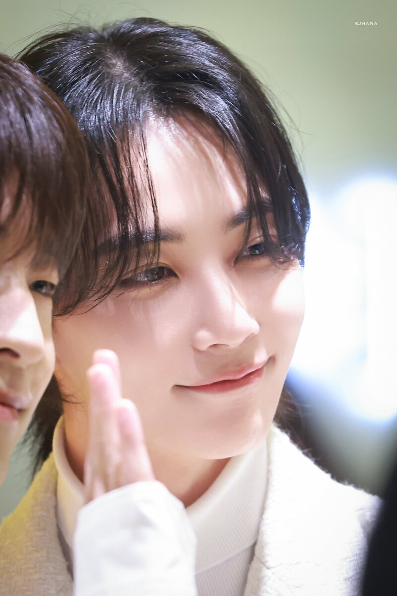 230303 SEVENTEEN Jeonghan at the Acqua Di Parma Perfume Launching Event documents 10