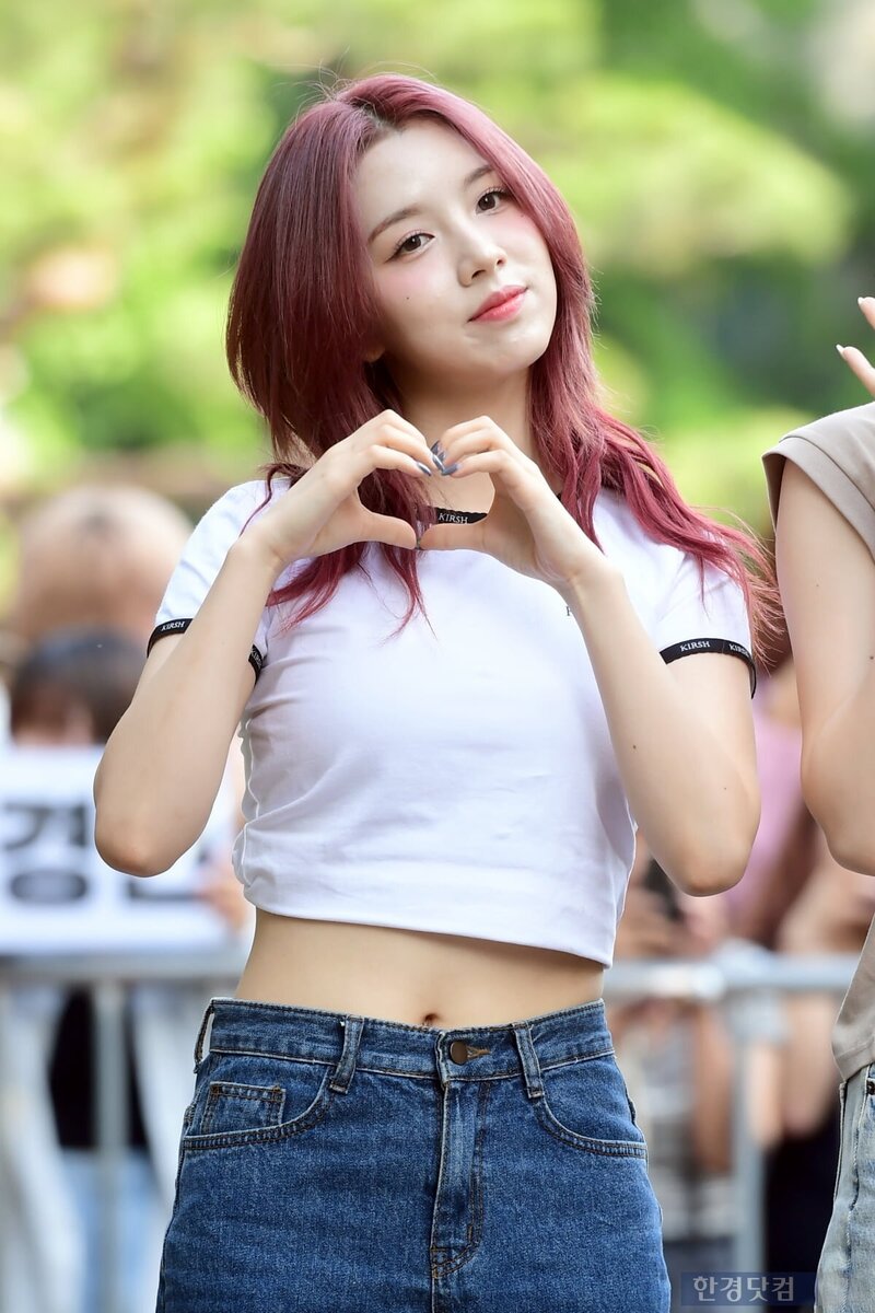 240628 WOOAH LUCY- Music Bank Commute documents 2