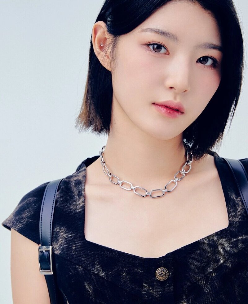 Jo Yujeong My Teenage Girl profile photos documents 2