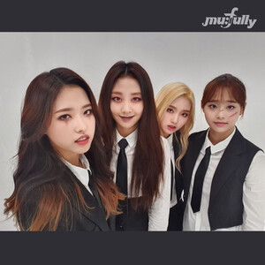 191027 MUPLY Twitter Update - Loona