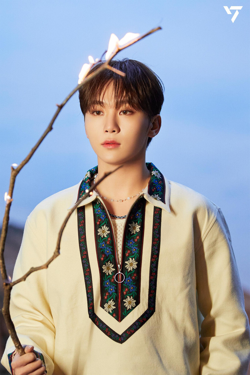 220605 SEVENTEEN 'Face the Sun' Jacket ep1-3 Behind Sketch - Seungkwan | Weverse documents 1