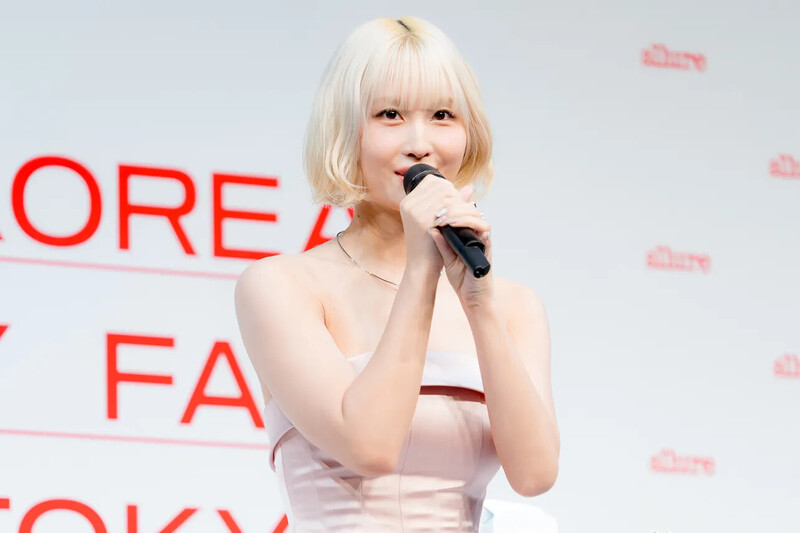 241013 TWICE Momo - Allure K-Beauty Fair in Tokyo documents 4