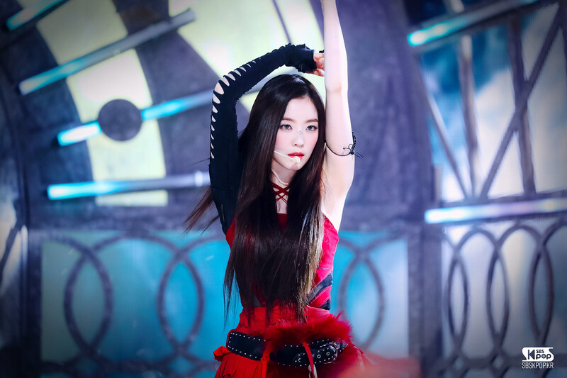 240630 Red Velvet Irene - 'Cosmic' at Inkigayo documents 5